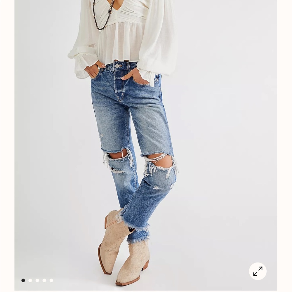 NWT Size 25 free people Good Time Relaxed Skinny Jeans